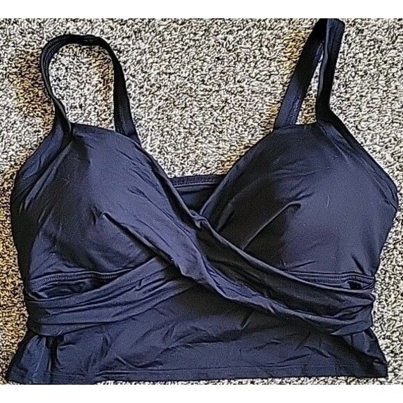 Swim Top Black 16W V-Neck Wrap Front Midkini 1X Lands End Solid Cropped  S930 - Picture 1 of 6